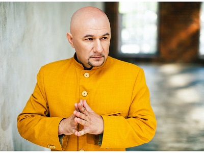Виталий Боград — логотип